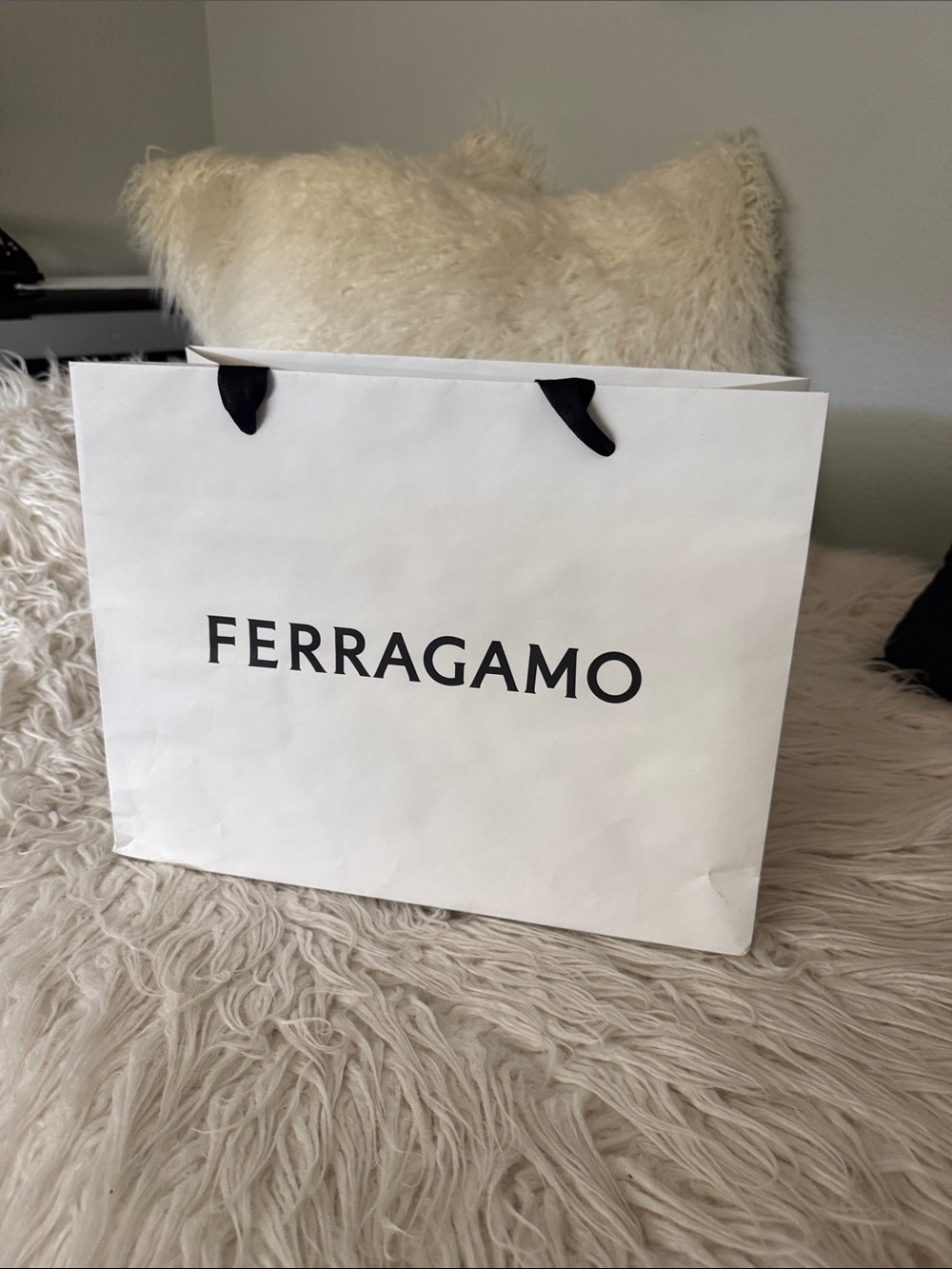Salvatore Ferragamo Women's White Shopping Tote Bag - White